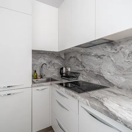 New Comfortable 2 Bedroom W/big Terrace Jūrkalne